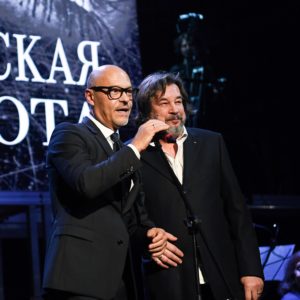 Бондарчук_Мачильский_вручение-главного-приза